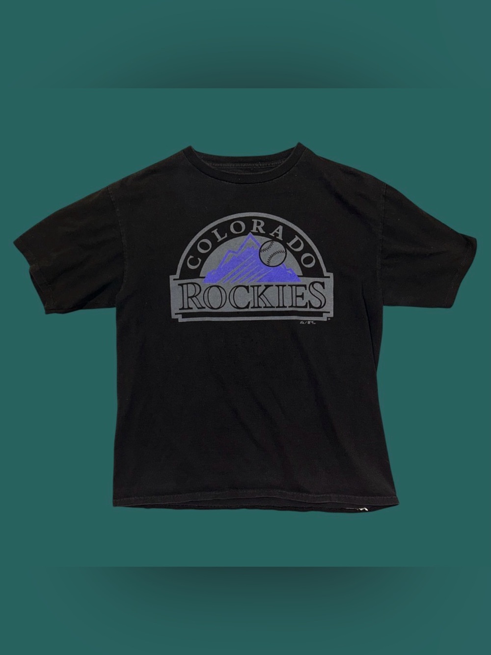 Majestic Colorado Rockies Vintage Logo Cotton Graphic Tee